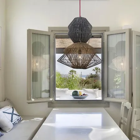 Βίλα Aphrodite - Elegant Villa, Sea Views, Designer Renovation *