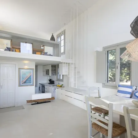 Βίλα Aphrodite - Elegant Villa, Sea Views, Designer Renovation Αμπελάς