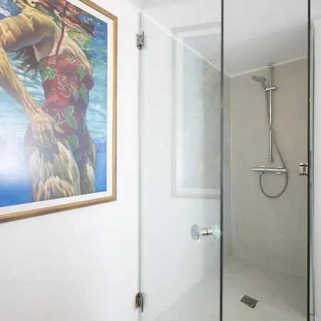Βίλα Aphrodite - Elegant Villa, Sea Views, Designer Renovation *